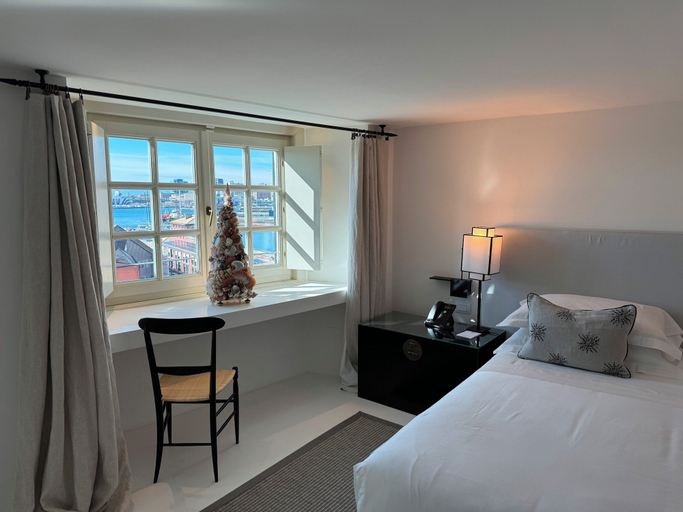 Bedroom 21