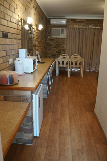 Dining Room 2