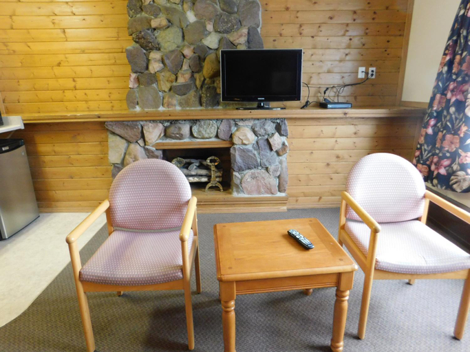 Others 5, Timberland Hotel, Division No. 14