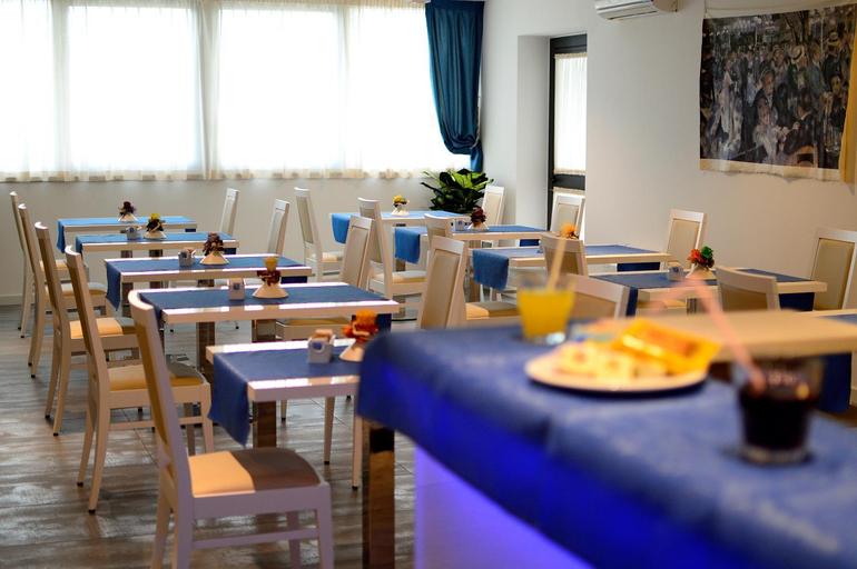 Food & Drinks 2, Aparthotel Tiziano, Gorizia
