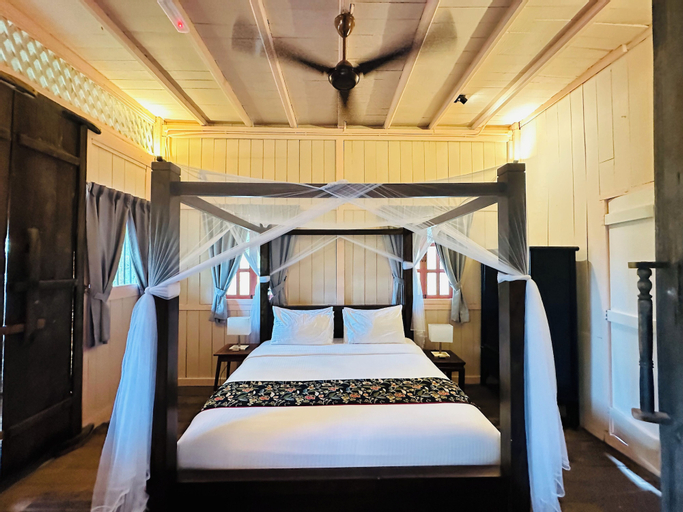 Bedroom 12