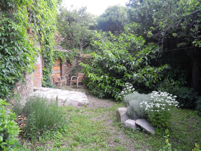 Others 4, Hostal D'Eller, Lleida