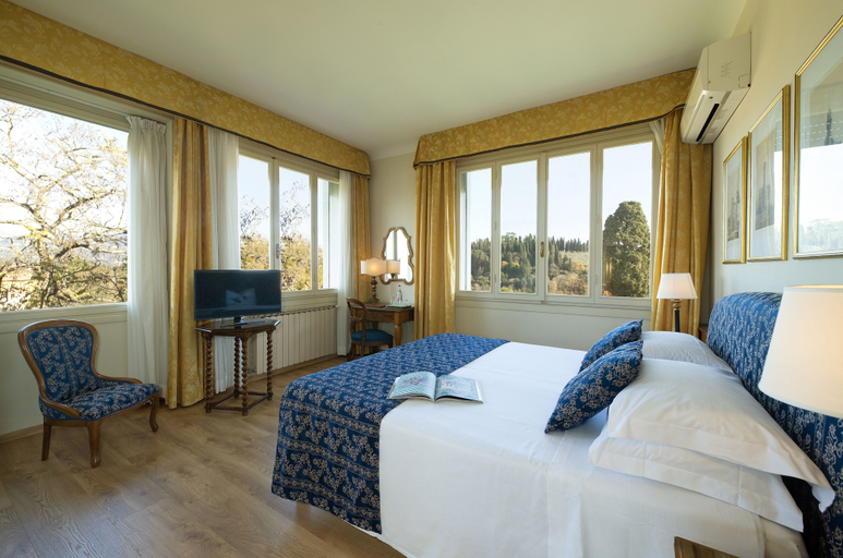 Bedroom 3, Park Palace, Florence