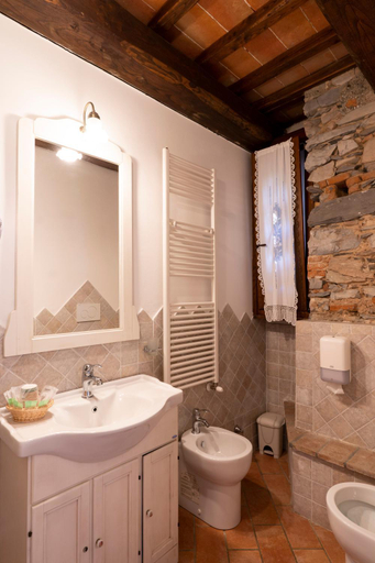 Bathroom 4, B&B la Concordia, Pistoia