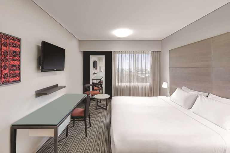 Bedroom 3, Adina Apartment Hotel Darwin Waterfront, City - Inner