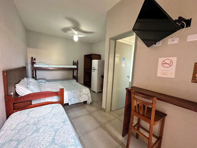 Bedroom 2, Pousada Praia Grande, Ubatuba
