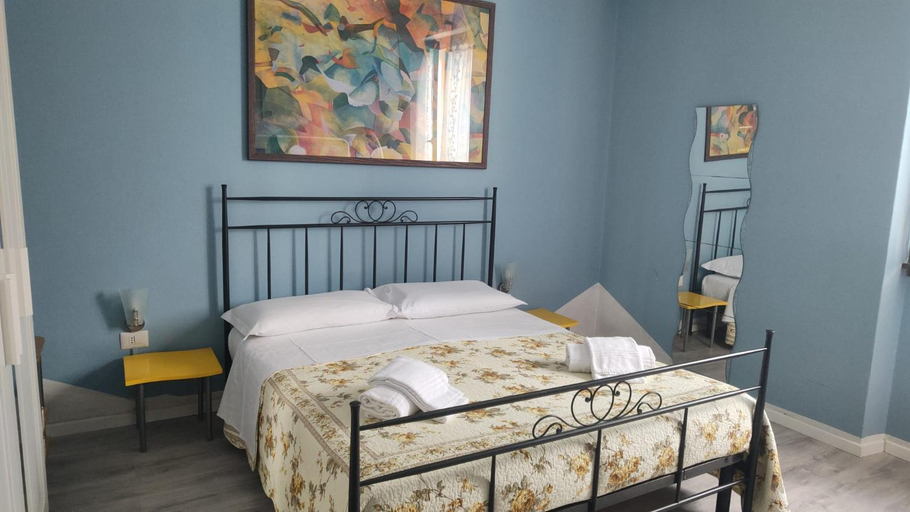 Bedroom 5, Apartment Lisema, Verona