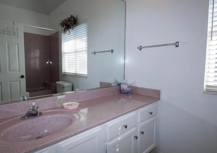 Bathroom 3, 45 Davis Love Dr, Beaufort
