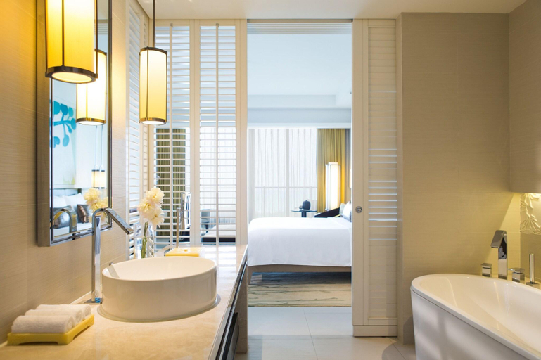 Bathroom 17