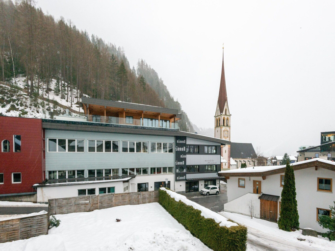 Exterior & Views 2, Apartment in Langenfeld With Mountain Views, Imst