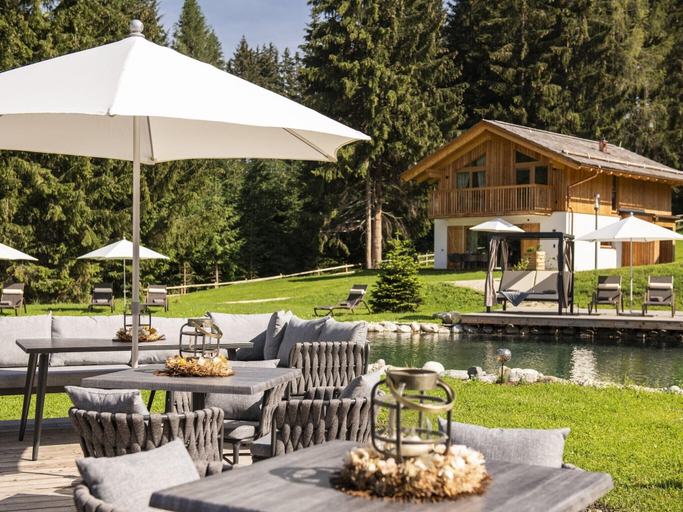 Others 4, Nice Chalet in Wolting With Natural Swimming Pond, Tamsweg