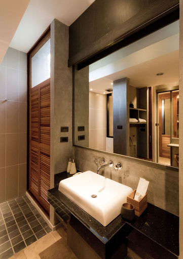 Bathroom 4, Villa Thalanena By The Beach, Mueang Krabi
