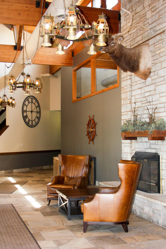 Public Area 2, Barkers Island Inn Resort, Douglas