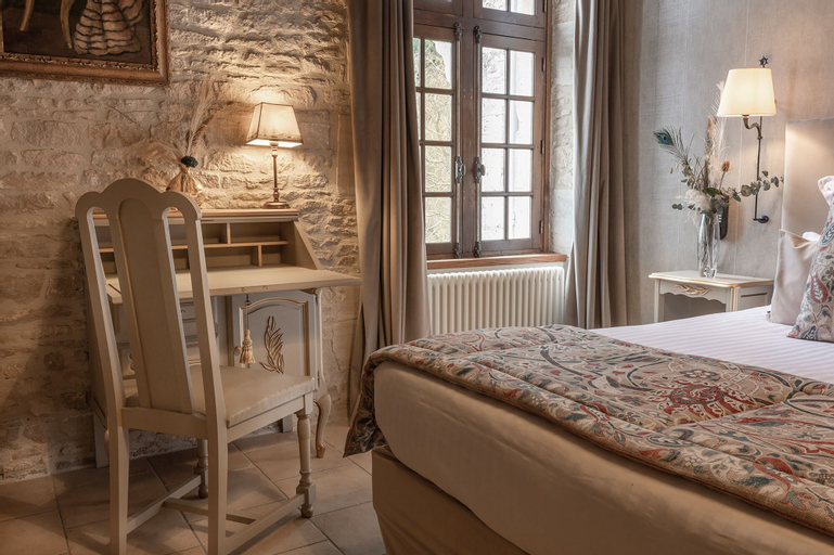 Bedroom 13