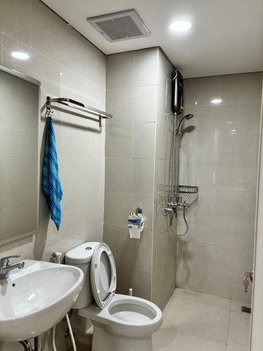 Bathroom 3, Apartemen Podomoro Medan - Empire Tower, Medan