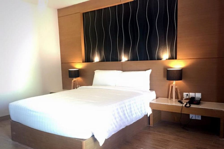 Bedroom 2, The Vista Hotel, Sadao