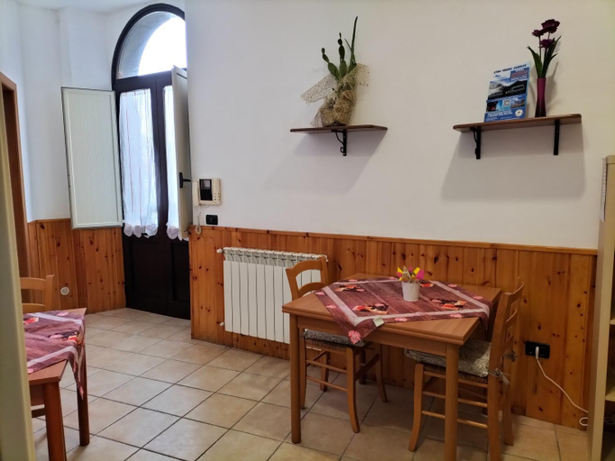Food & Drinks 3, Bed & Breakfast da Rosa, Catania