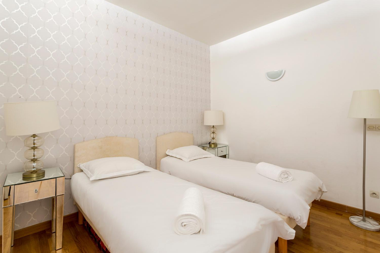Bedroom 2, Champs Elysees - Lincoln Appartements, Paris