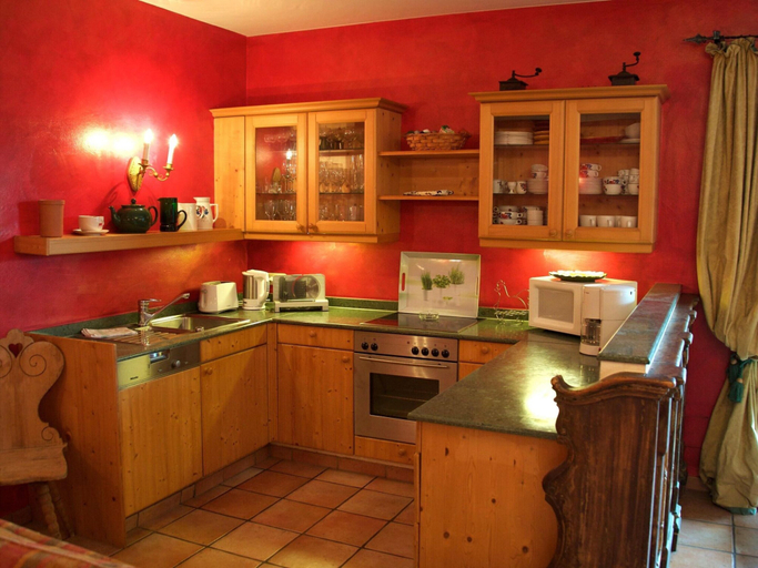 Others 5, Chalet in Reith near Ski Slopes, Kitzbühel
