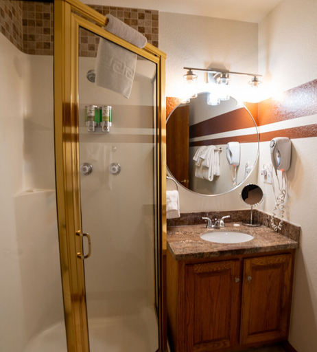 Bathroom, Alpenglow Three Bedroom Two Bath XL A17, Ouray