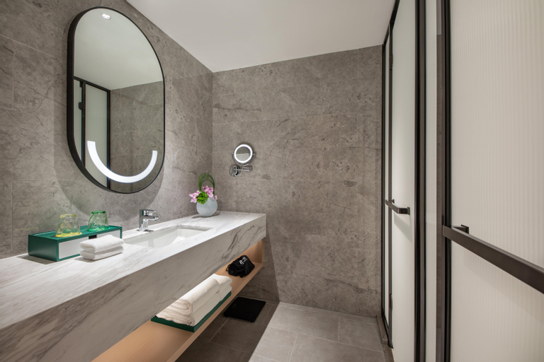 Bathroom 5