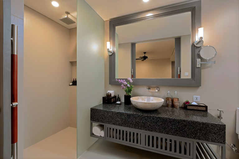 Bathroom 5, Anantara Vacation Club Mai Khao, Phuket Island