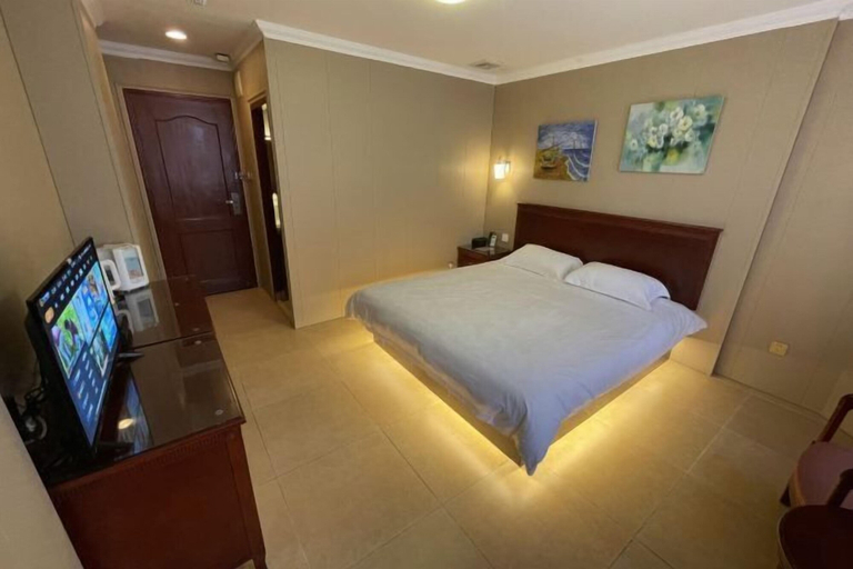 Bedroom 3, Kings Hotel (Diwang Plaza Wuyi University Branch), Jiangmen