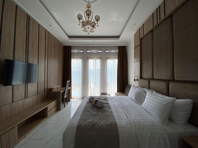 Bedroom 16
