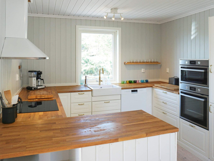 Private kitchen 3, 4 Star Holiday Home in Stromstad, Strömstad