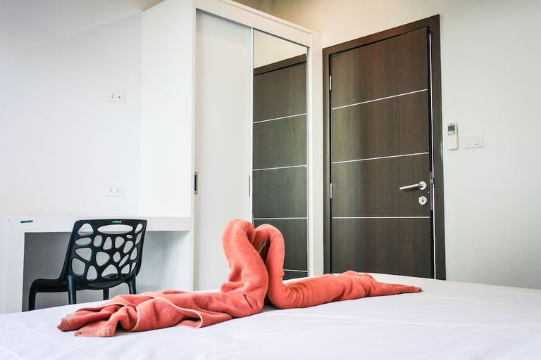 Bedroom 2, Villa Navin, Pattaya