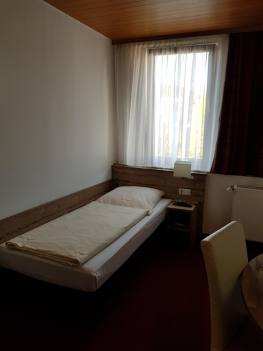 Bedroom 2, Hotel Alte Krone, Tübingen