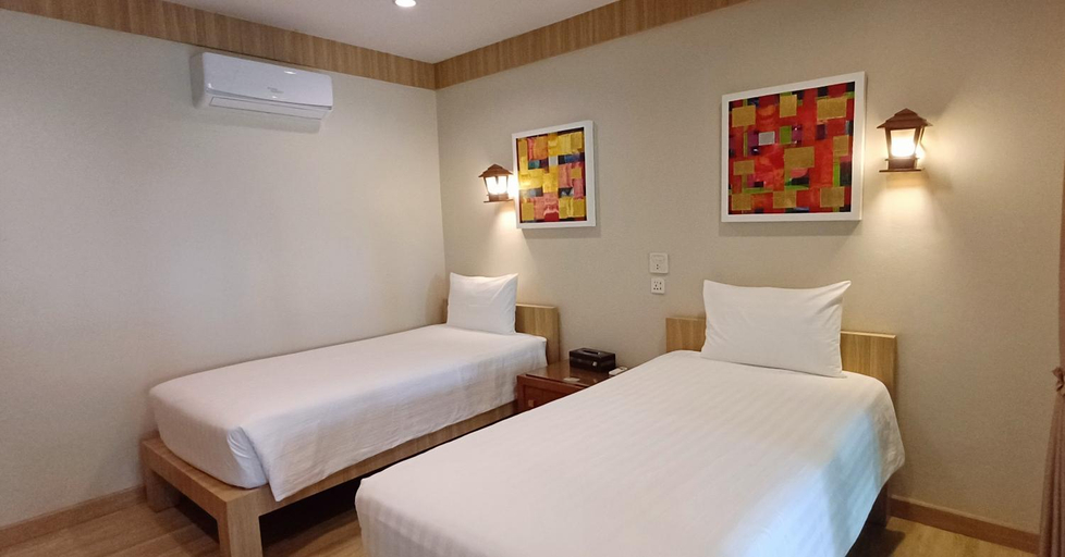 Others 4, Uthai River Lake Resort, Muang Uthai Thani