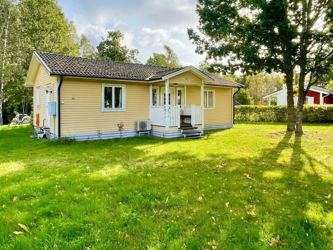Others 1, 7 Person Holiday Home in Rockneby, Mönsterås