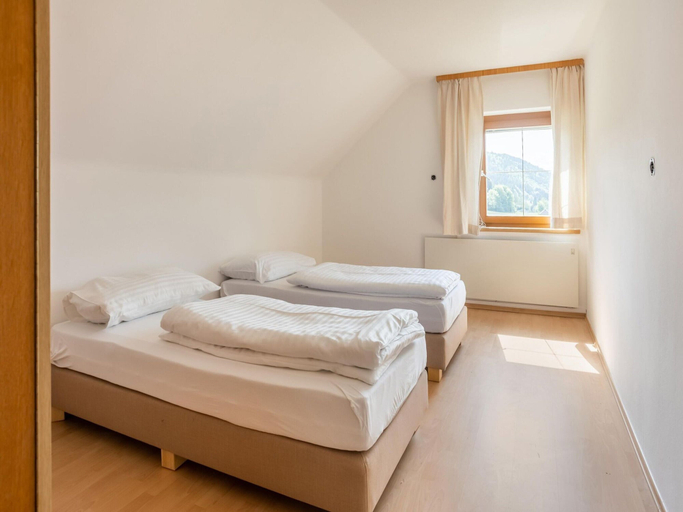 Bedroom 3, Apartment in ski Area in Kotschach-mauthen, Hermagor