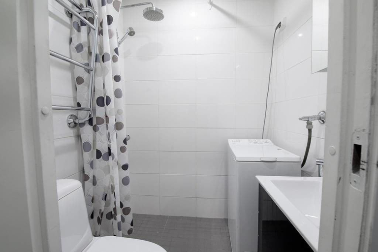 Bathroom, 2ndhomes Lönnrotinkatu Apartment, Uusimaa