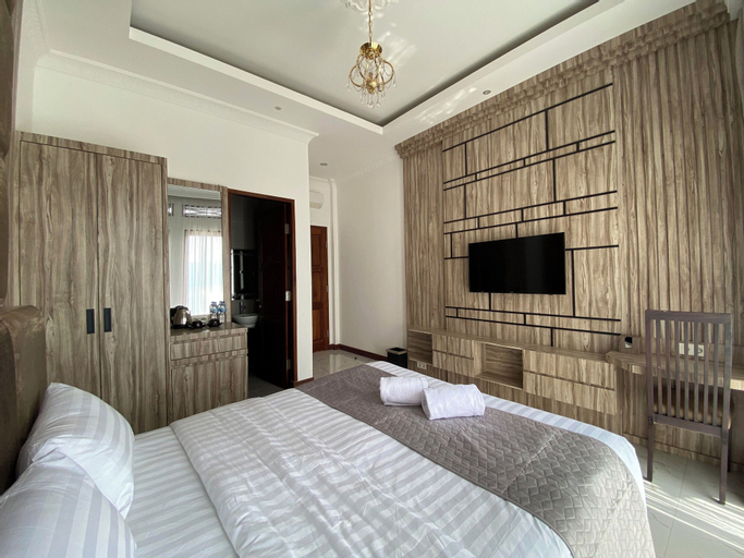 Bedroom 11
