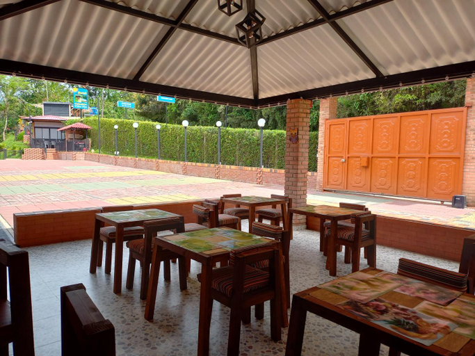 Food & Drinks 5, Hotel cabanas sol paz DF, La Vega