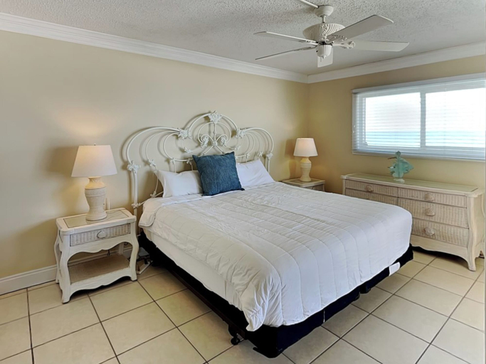 Bedroom 3, Regency Towers #505 by Resort Collection, Bay