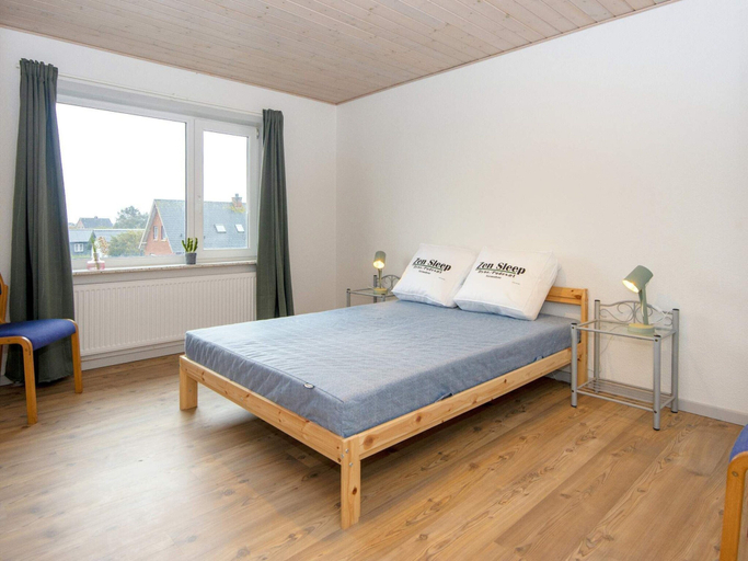 Room 5, 6 Person Holiday Home in Harboore, Lemvig
