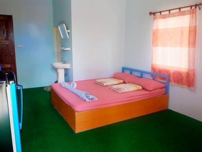 Bedroom 4, Ban Chomlay Resort Satun, Langu