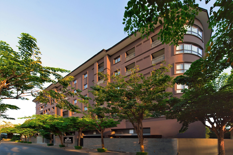 Exterior & Views, Marriott Executive Apartments Bangkok, Sukhumvit 50, Khlong Toey