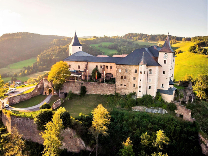 Exterior & Views 2, Tranquil Apartment in Polling With Terrace, Sankt Veit an der Glan