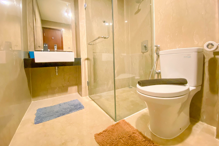 Bathroom 5, Best Location 2BR Apartment at Capitol Park Residence By Travelio, Jakarta Pusat