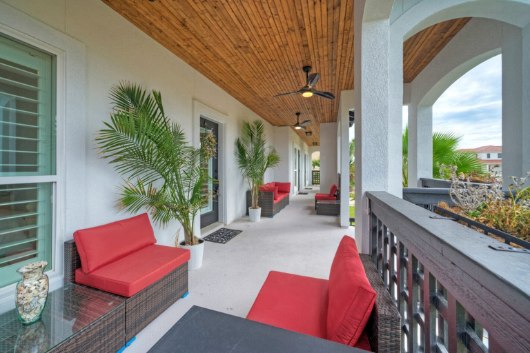 Others 5, Billiards & Beaches by Avantstay Cart Boardwalk + Pool Table, Nueces