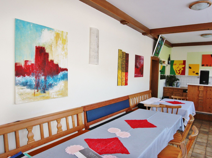 Bedroom 3, Apartment in Tropolach With Sauna, Hermagor