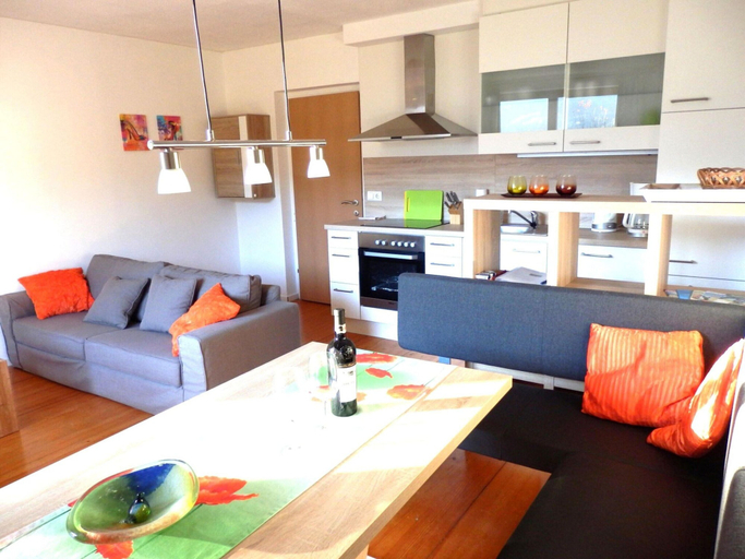 Others 4, Nice Apartment With Sauna and Lakeview, Hermagor