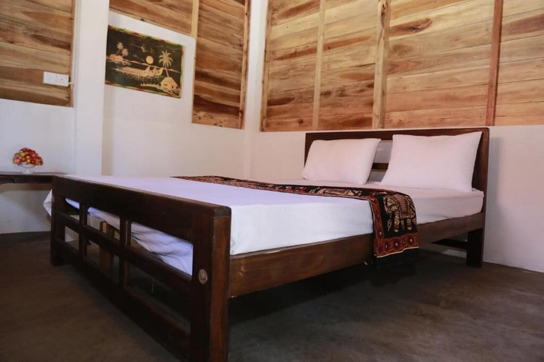 Bedroom 3, Ocean View Beach Resort, Kalpitiya