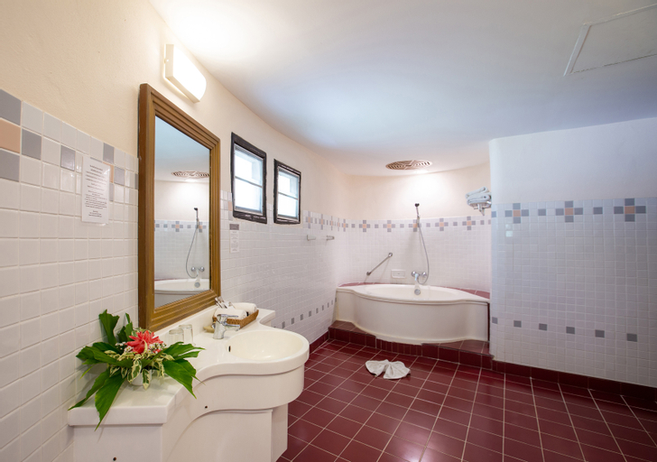 Bathroom 3