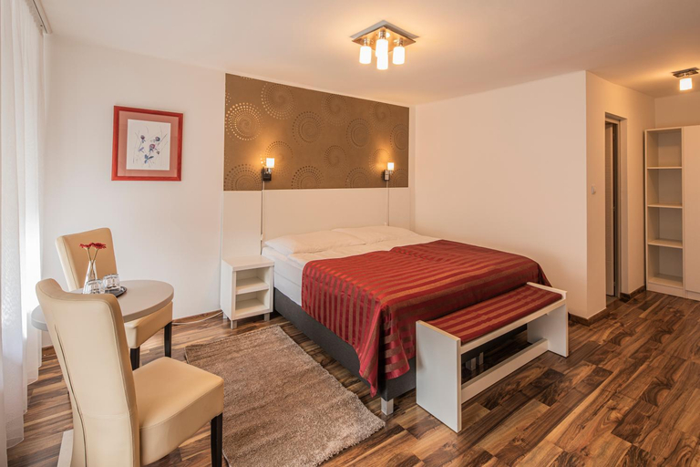 Bedroom, Riviera Rooms Vendegszobak, Mosonmagyaróvár
