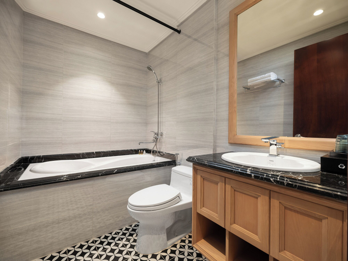 Bathroom 5, Saigon Aroma Hotel, Thanh Xuân